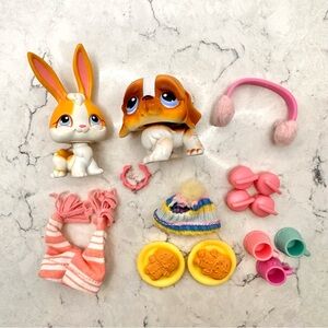 Littlest Pet Shop LPS Snowfall Fun Series LPS #75 #76 Accessories Partial Set